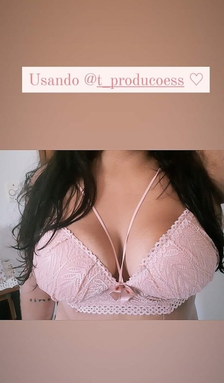 Shay Bongiovi modelo xxx foto