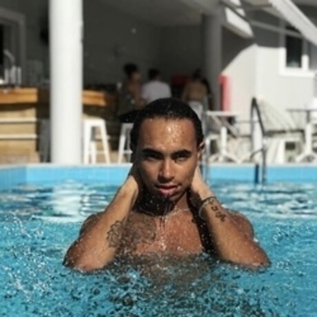 Himano modelo libre imágenes