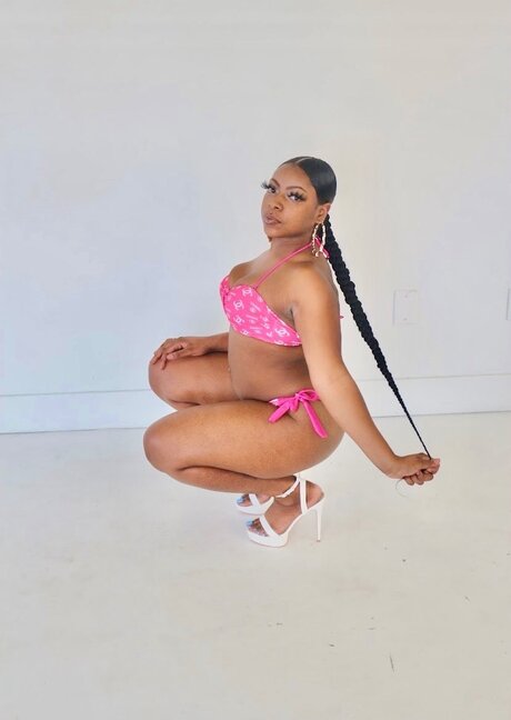 Pooh modelo de alta calidad foto