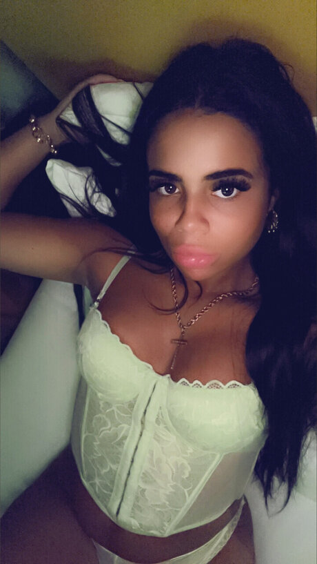 Valentina x estrella porno sexy galería