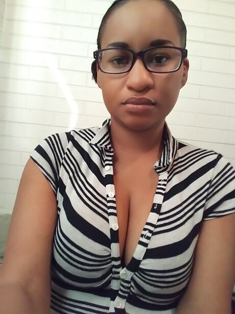 Janell estrella superior galería