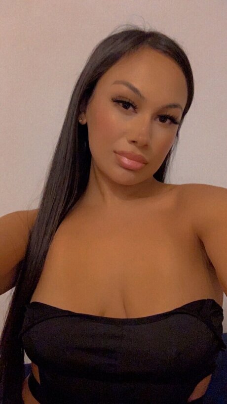 Missoxana estrella porno erótica imágenes