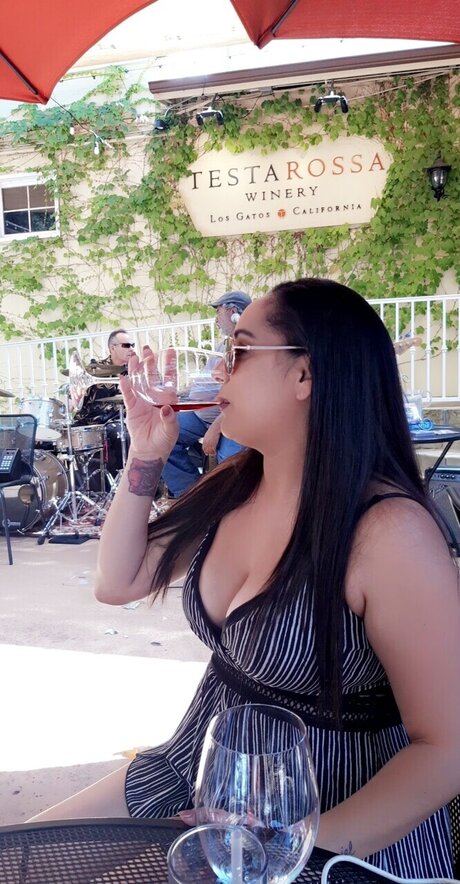 Beautifully Burlesque hermosa actriz archivo