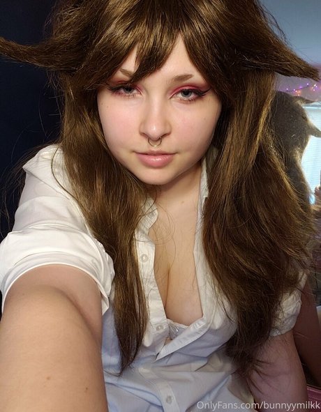 bunnyymilkk estrella exclusiva imágenes