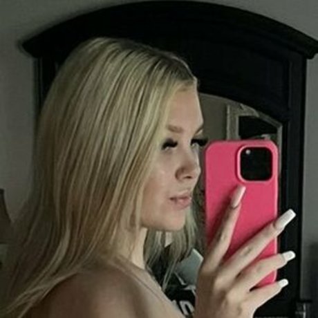 Kennedi Shanae estrella porno gratis recopilación