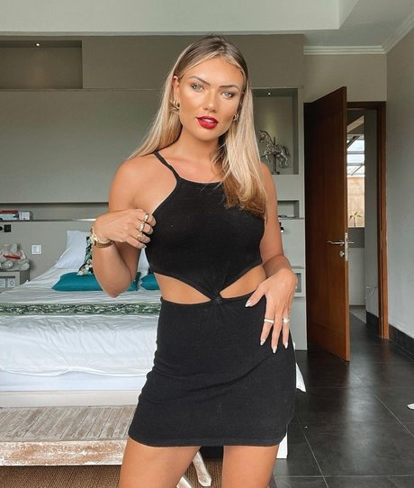 Sinead Hegarty estrella libre galerías