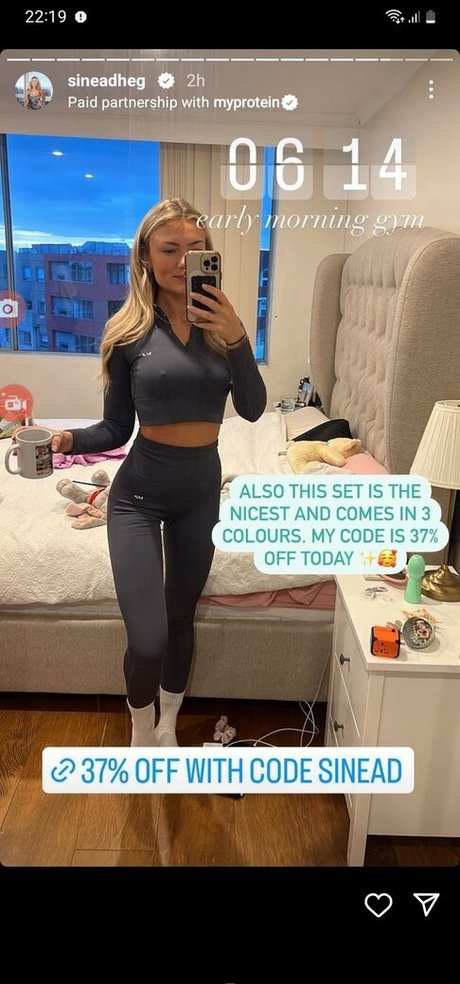 Sinead Hegarty actriz desnuda fotos