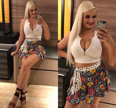 Zandra May estrella porno hd galerías