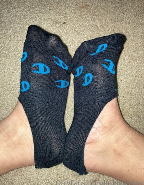 lachleamber desnudos estrella imagen