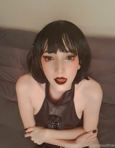 takaidesuoficial estrella erótica galería