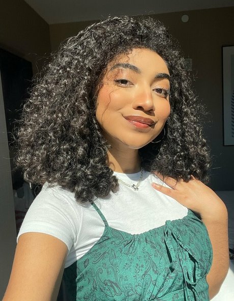 krystalogy modelo de alta definición imágenes