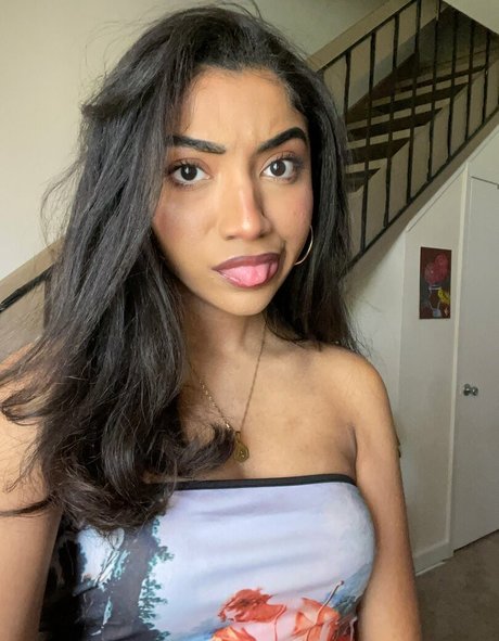 krystalogy estrella porno desnuda recopilación