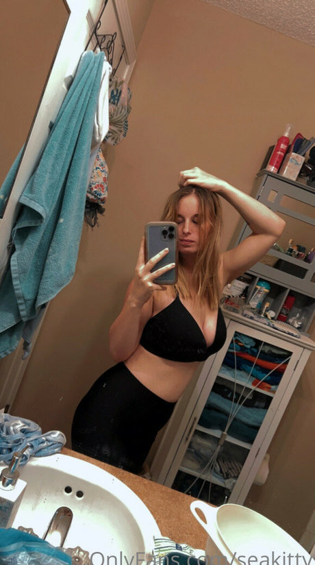 Seakitty actriz adulta fotos