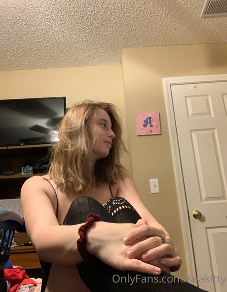 Seakitty actriz porno foto