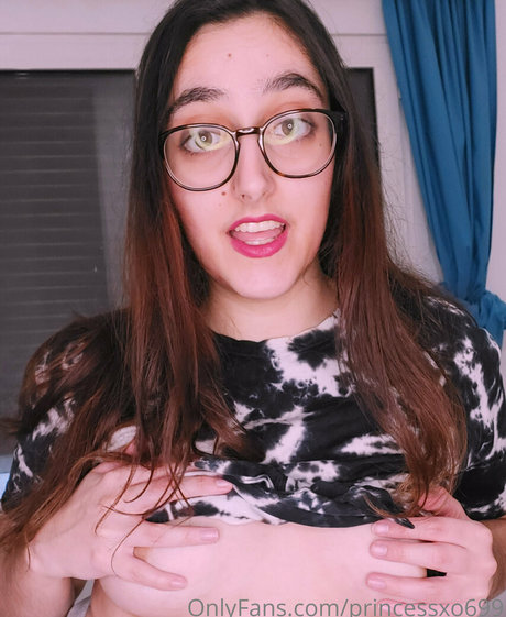 princessxo699 actriz erótica foto