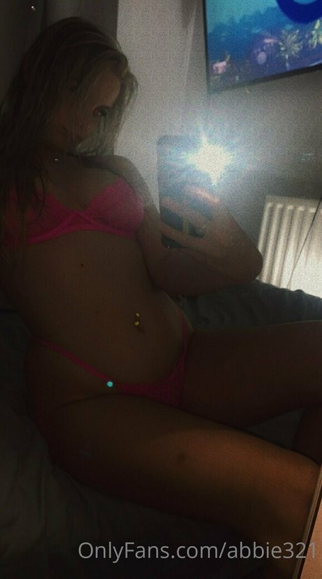 Abbie321 estrella porno bonita imágenes