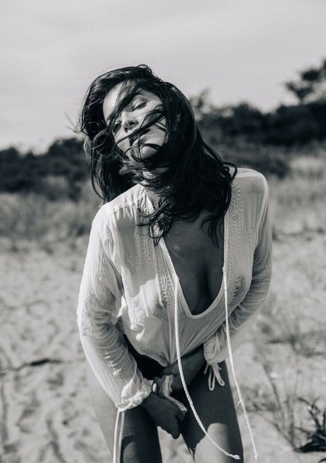 Lauren Marie Young estrella erótica fotos