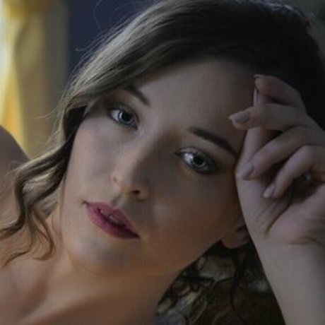 thewanderingblueeyes modelo erótico imágenes