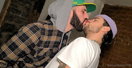 ftmtommytanner bonita modelo archivo