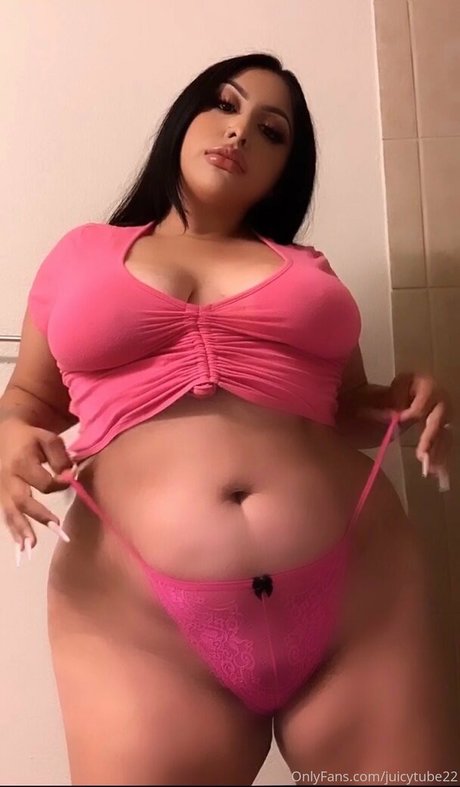 juicytube22 actriz de desnudos foto
