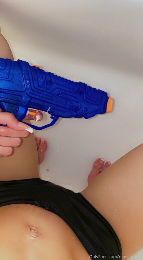 neesababyy estrella porno del sexo foto