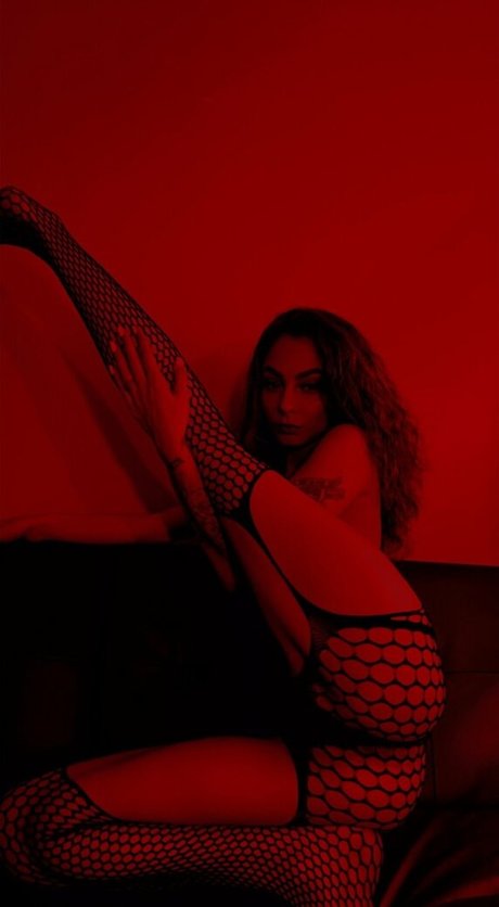 neesababyy estrella pornografica imágenes