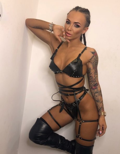 lamiendo coño onlyfans arriba desnudo imágenes