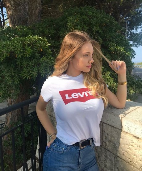 Rony Grinberg modelo adulto galerías