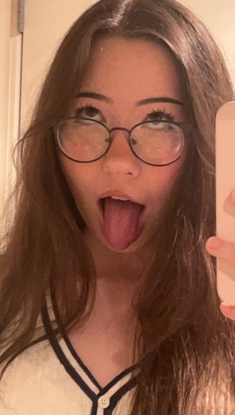 AliciaJade actriz de alta calidad galerías