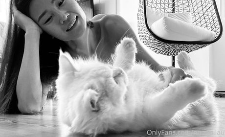 asian secret modelo sexy foto