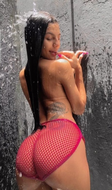 Isabella Zanella estrella porno adulto fotos