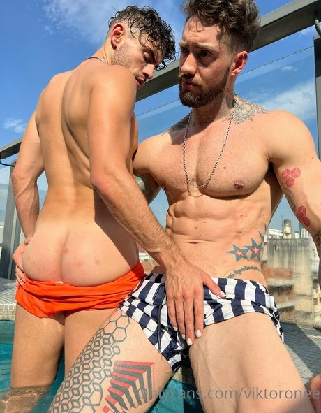 viktoronee modelo xxx galería