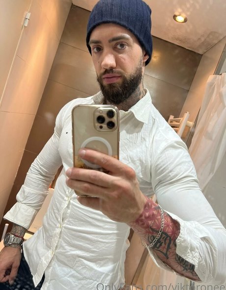 viktoronee modelo mejor imagen