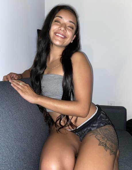 omgzadafree actriz de desnudos galerías