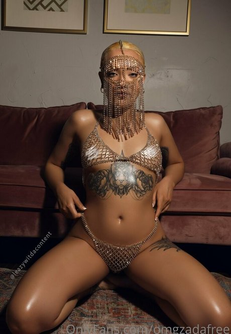 omgzadafree modelo sexy imágenes