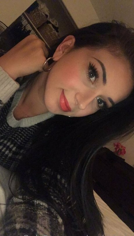 ébano delgada onlyfans bastante sexy galería