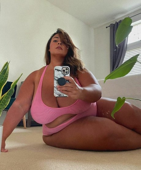 Nicole Denise Johansson desnudos de modelos imagen