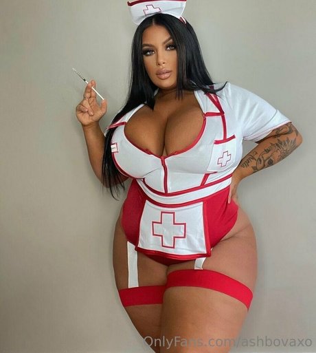 ashbovaxo modelo galería