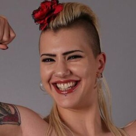 Synthetika Lynn estrella porno del sexo archivo