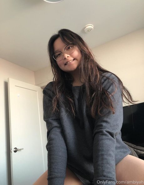 ambiyah estrella porno perfecta imagen