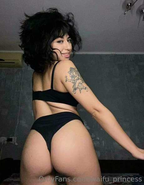 waifu princess modelo agradable galerías