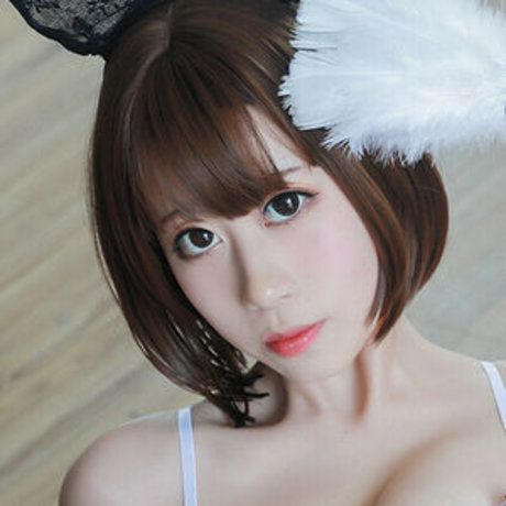 Niceoppi modelo sexual imagen