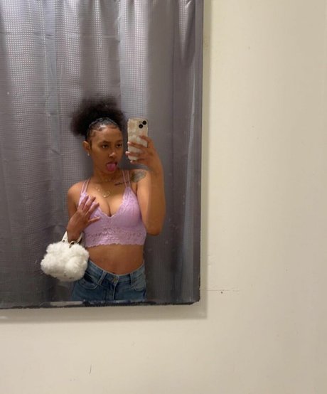 CallmeCoconasty actriz libre galerías