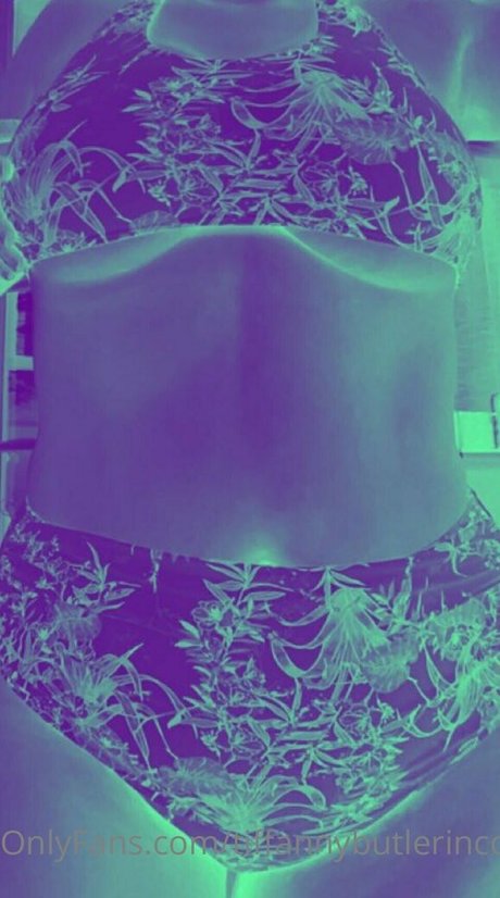 tiffannybutlerincognito mejor estrella porno foto