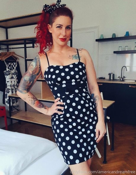 larraphoenix actriz caliente recopilación