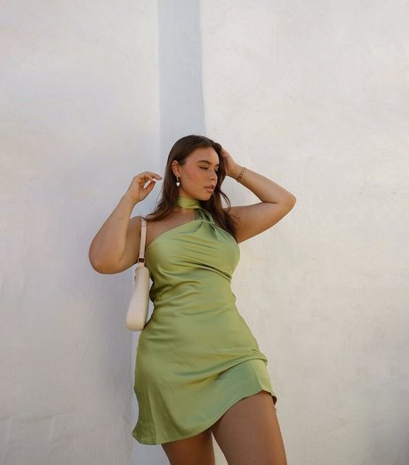 Venezia Cruz modelo superior foto