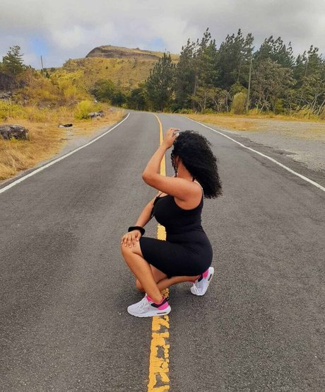 Karlamelito modelo gratis galerías