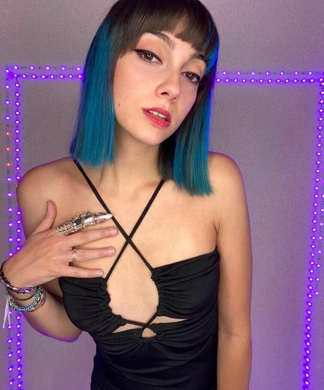 Giada Cristina Bessi estrella porno hd imagen