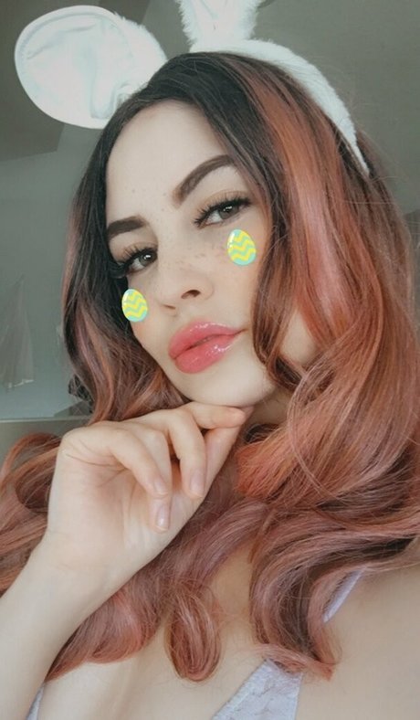 yummypeachfree estrella sexy imágenes