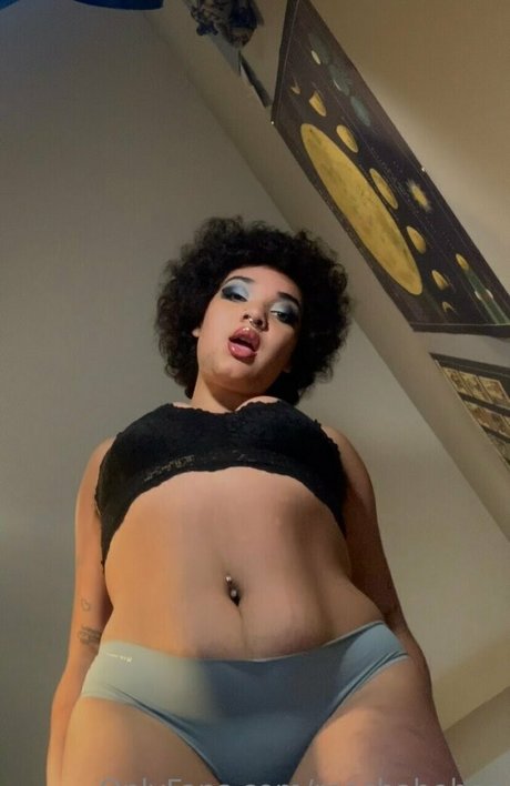 mochabebes actriz atractiva foto